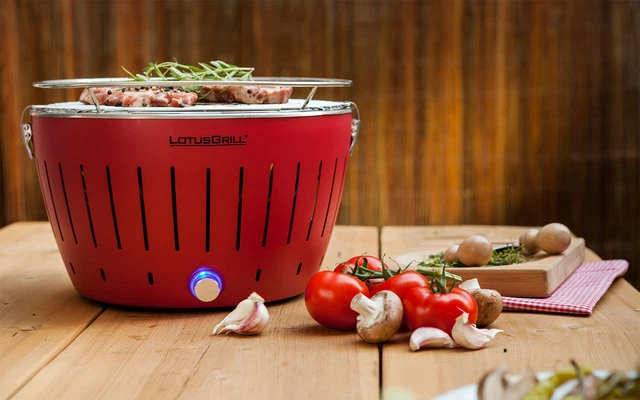 LotusGrill S Houtskool / Tafelgrill Met Draagtas Diepblauwe Pruim Paars 3 LotusGrill S Houtskool / Tafelgrill Met Draagtas Diepblauwe Pruim Paars