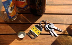 VW Collectie T2 Bulli Sleutelhanger Met Flesopener Groen