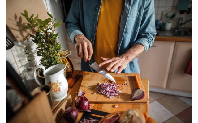 Fiskars Functional Form Koksmes Medium 29 Cm 4 Fiskars Functional Form Koksmes Medium 29 Cm - Afbeelding 2